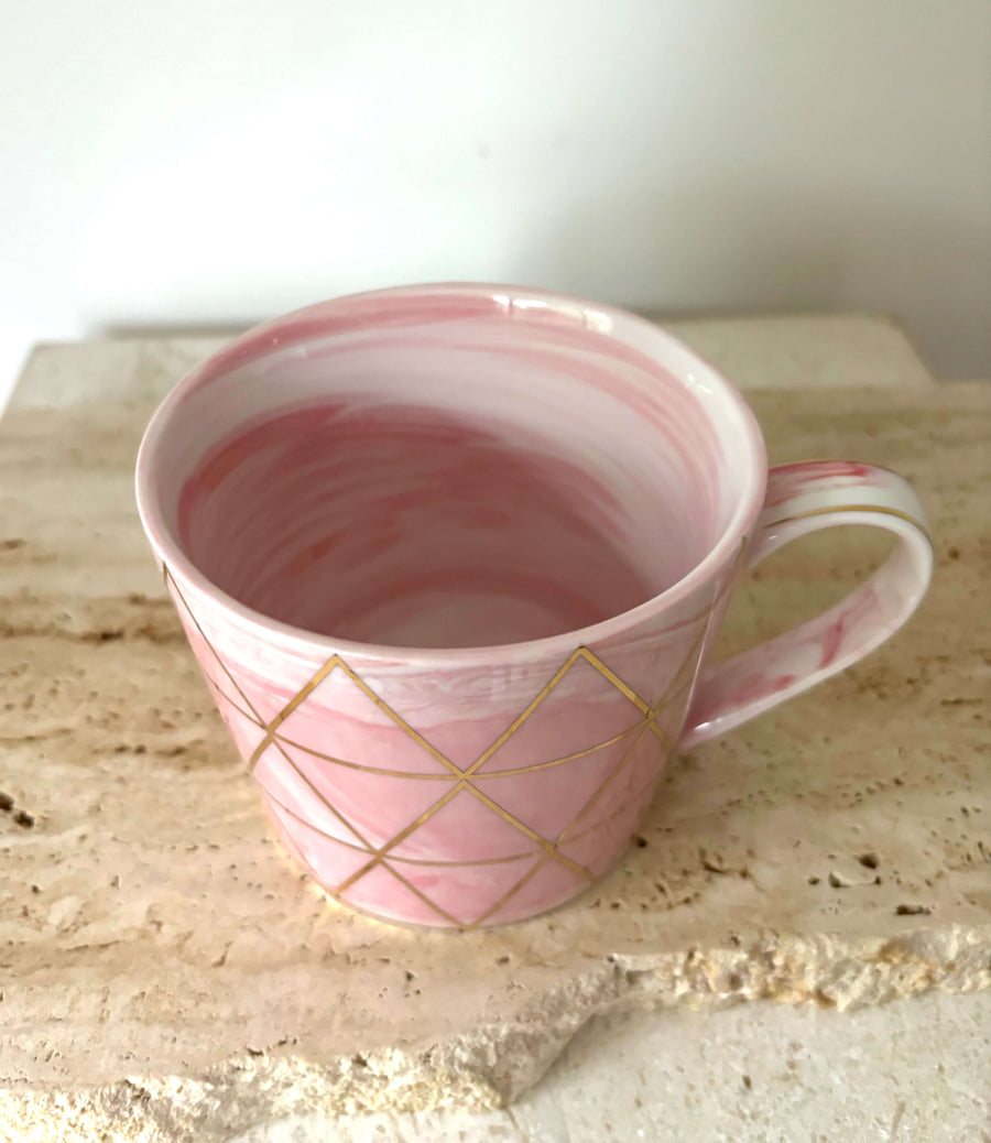 pink gold pyramid mug