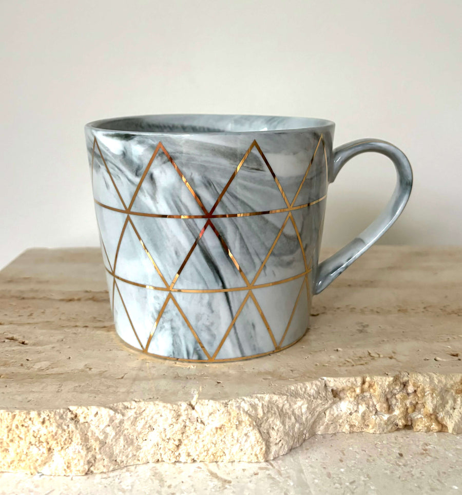grey gold pyramid mug