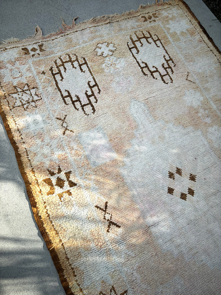 Atlas Sands | Moroccan vintage rug | In Stock