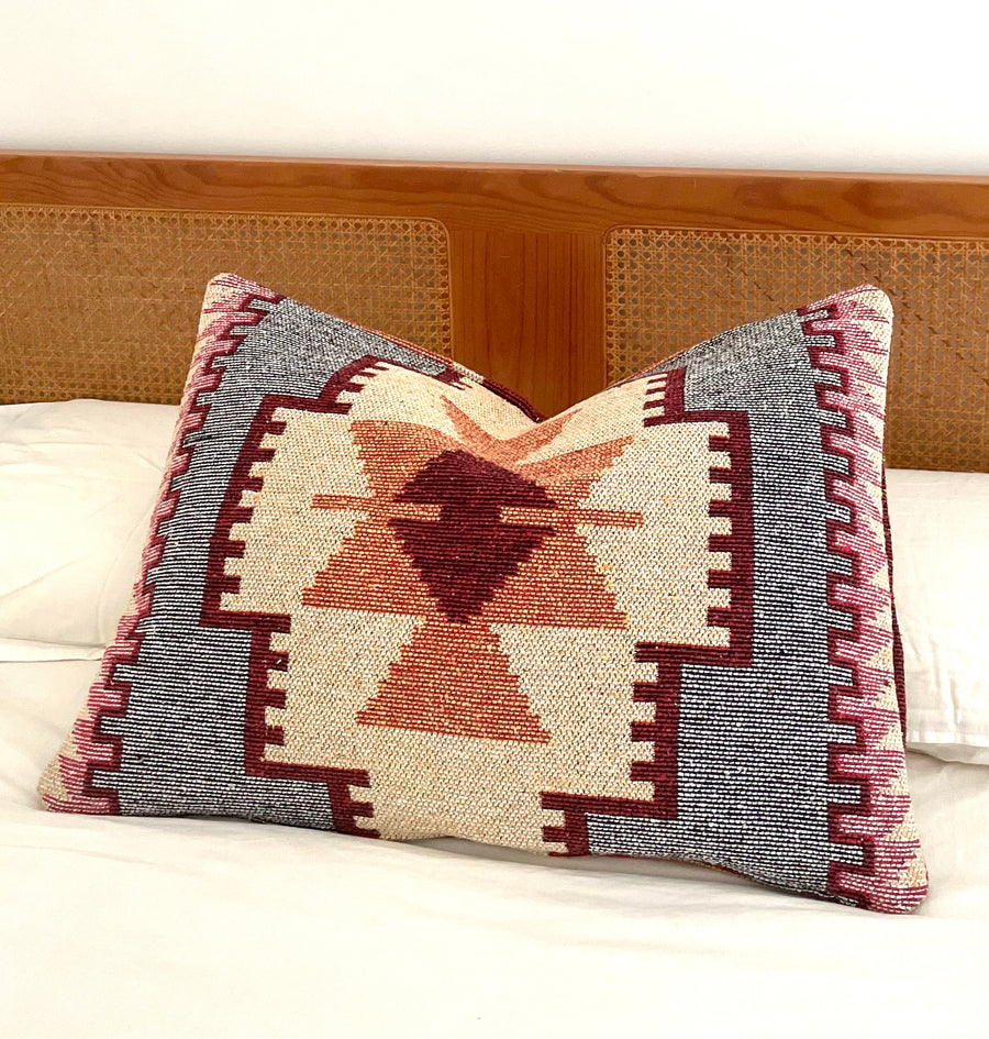 Desert Pink | Kilim cushion