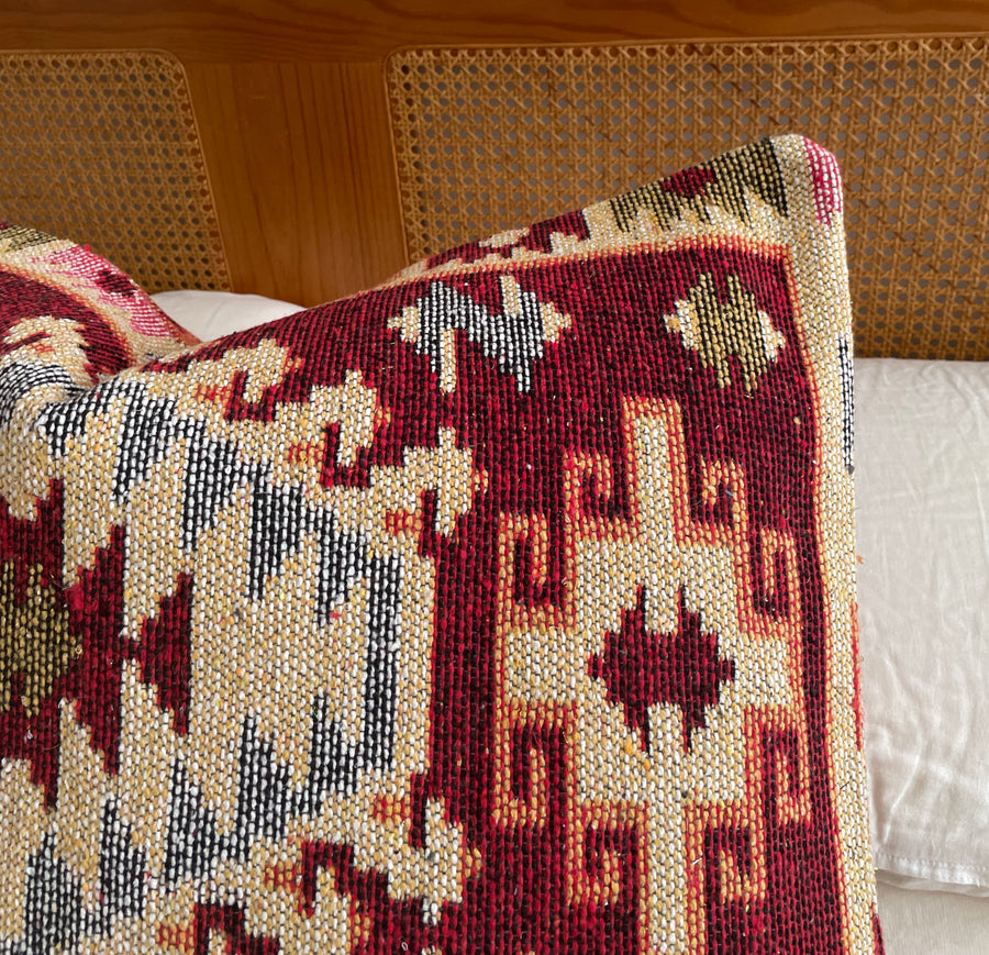 Desert Rust | Kilim cushion