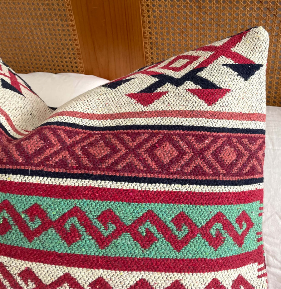 Turkisk kilim cushion