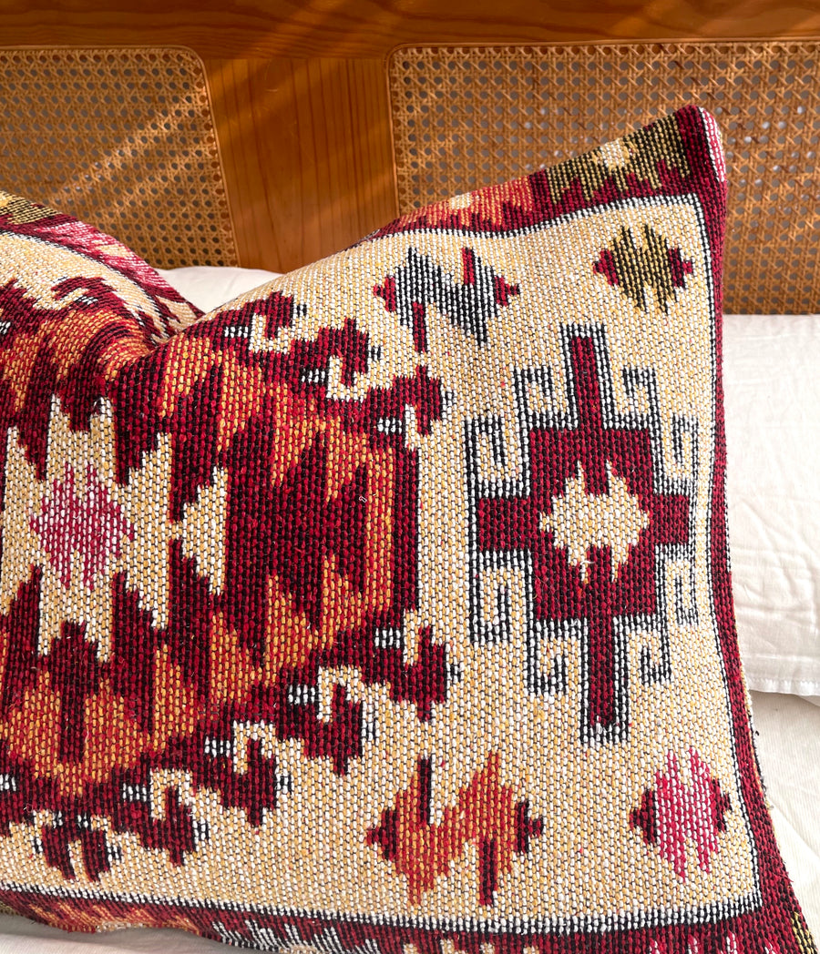 Desert Weave | Kilim cushion