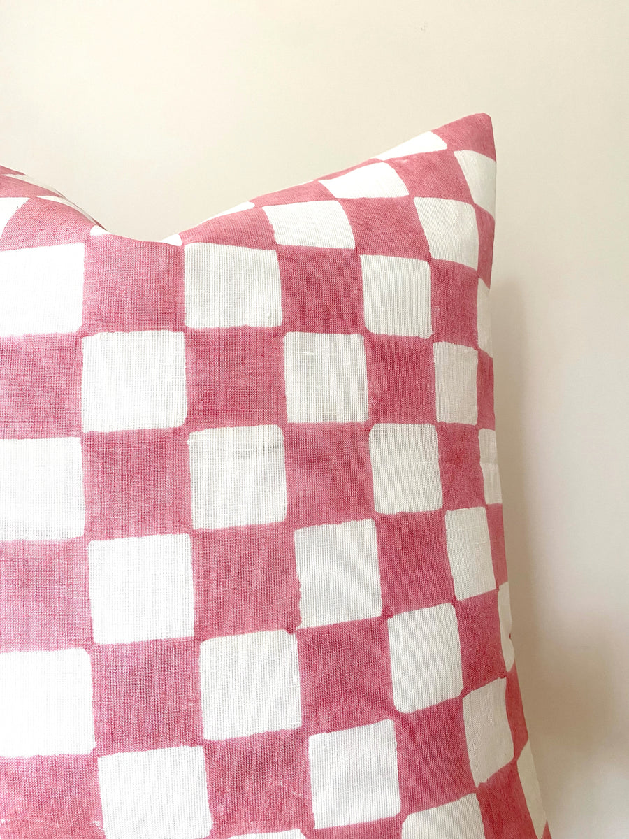 Checkers Linen Cushion | Pink