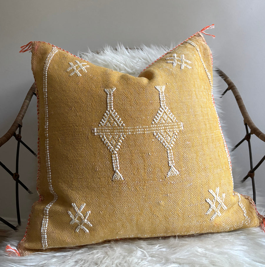 Apricot Caramel cactus silk