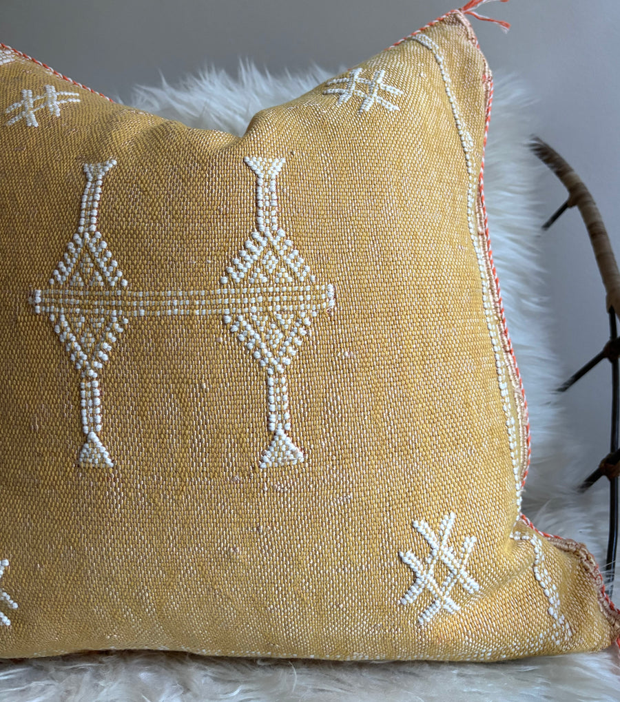 Apricot Caramel cactus silk