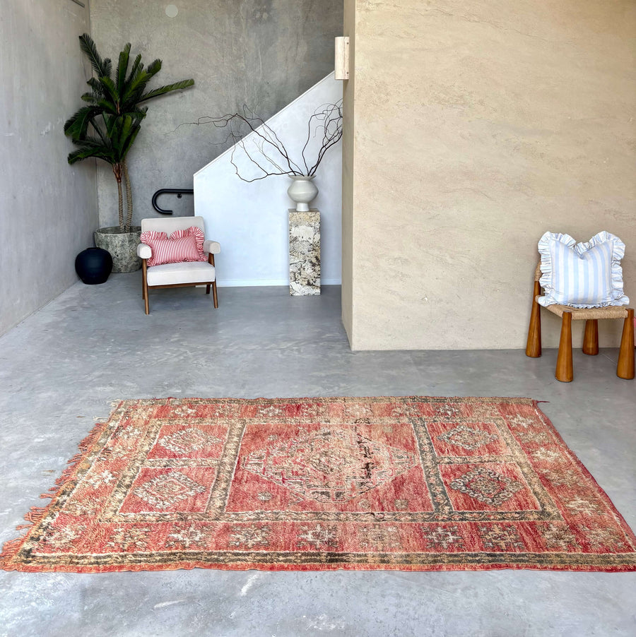 Moroccan vintage rug