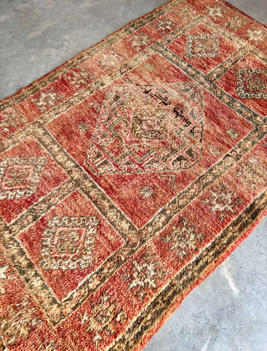 Moroccan vintage rug