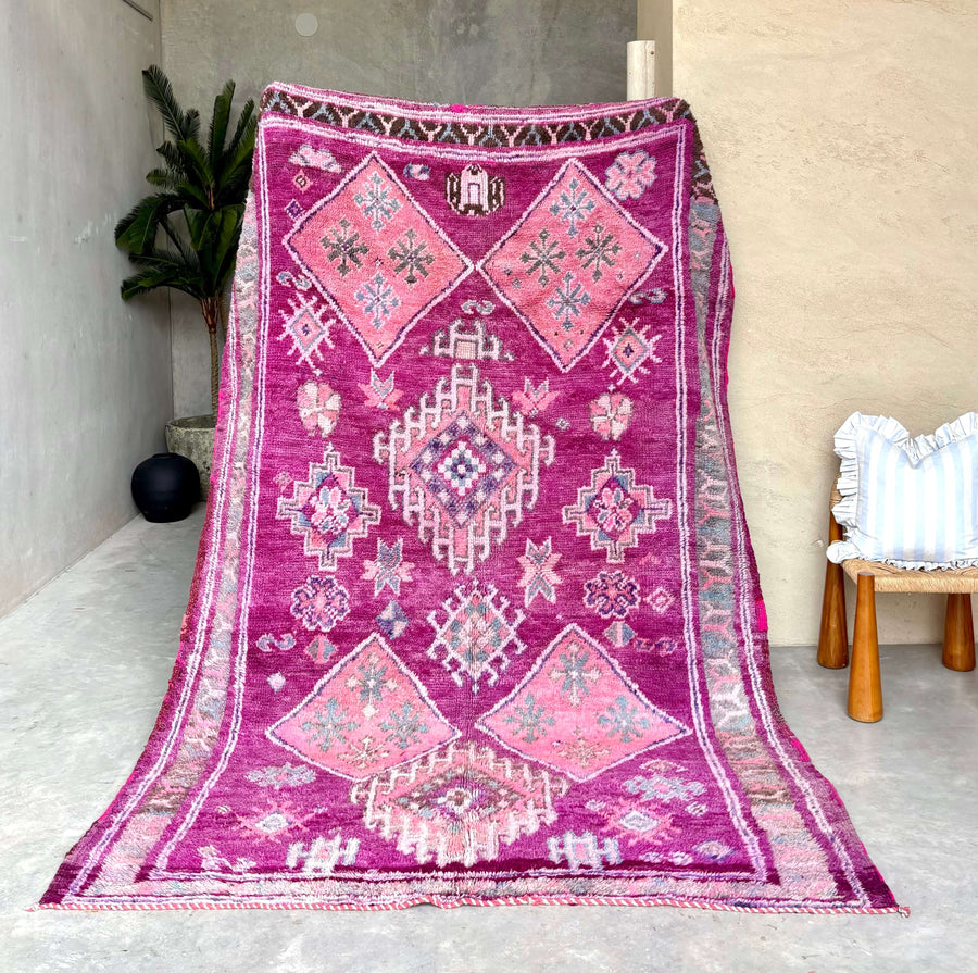 Moroccan vintage rug