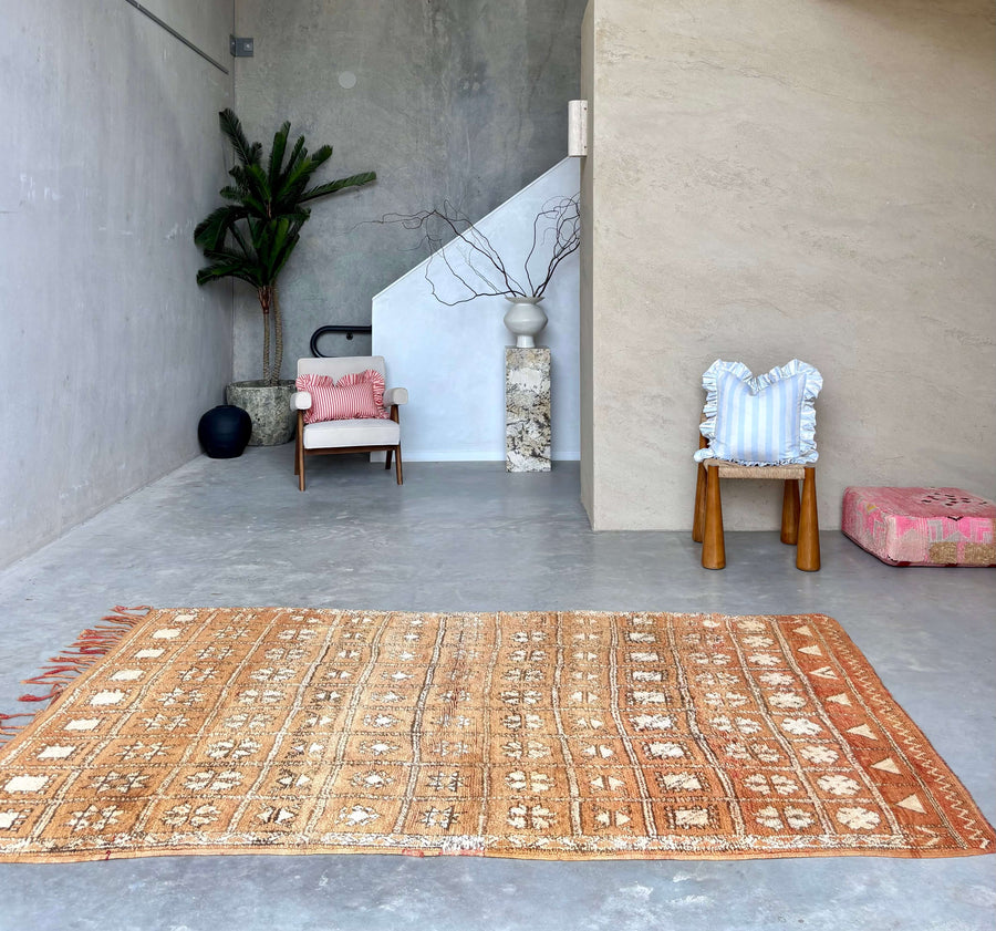 Moroccan vintage rug