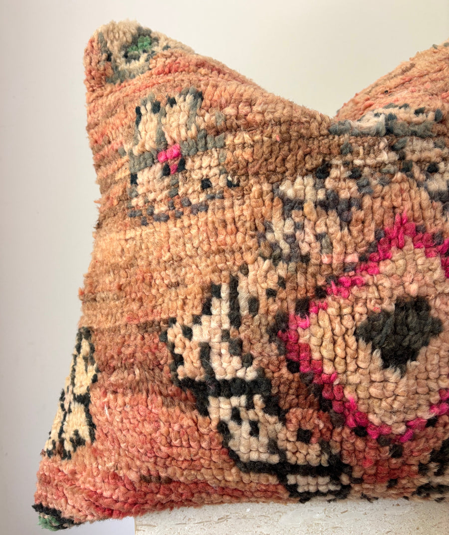 Desert Peach | Vintage cushion