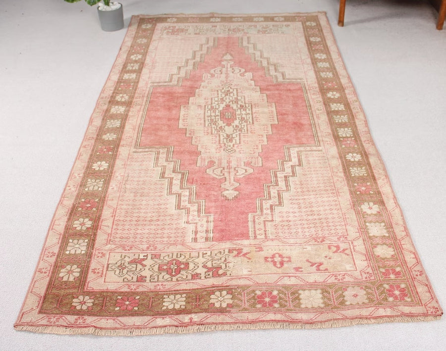 Desert Rose Anatolian vintage rug