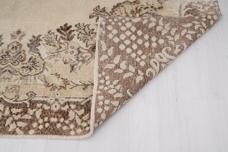 Coffee & Cream Turkish Rug