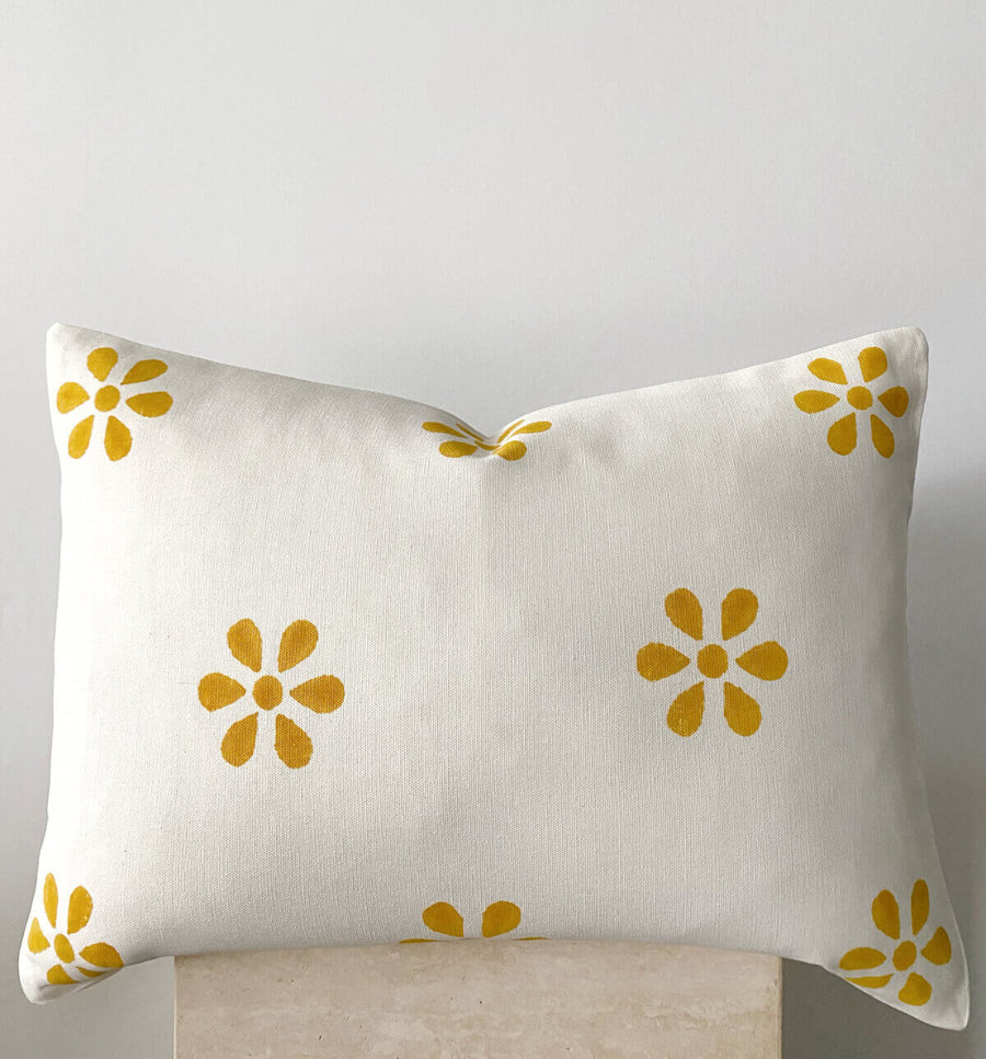 daisy flower lumbar cushion