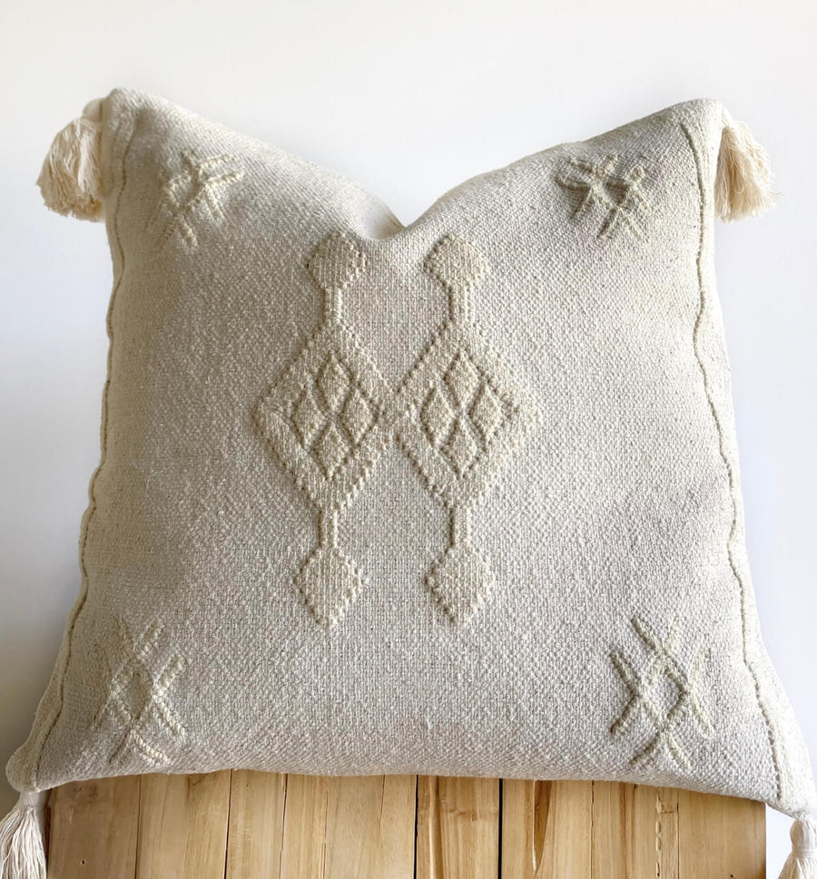 Vanilla Cream cotton tassel cushion